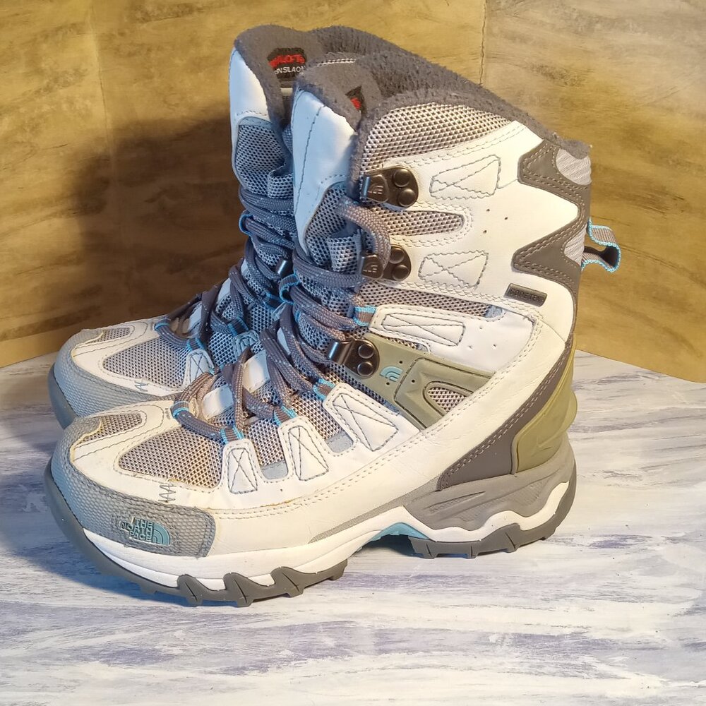 North Face Primeloft 400 Gram Insolated Waterproof Boots Women size 6